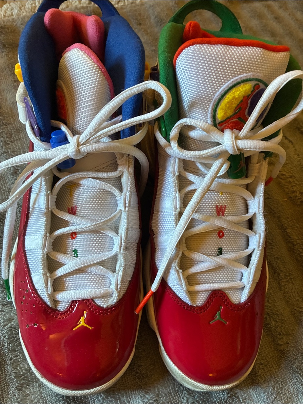 Air Jordan Kids Multi Color 6 Ring 7Y - Picture 2 of 7